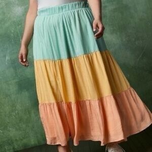 Torrid Tiered Maxi Skirt Size 3